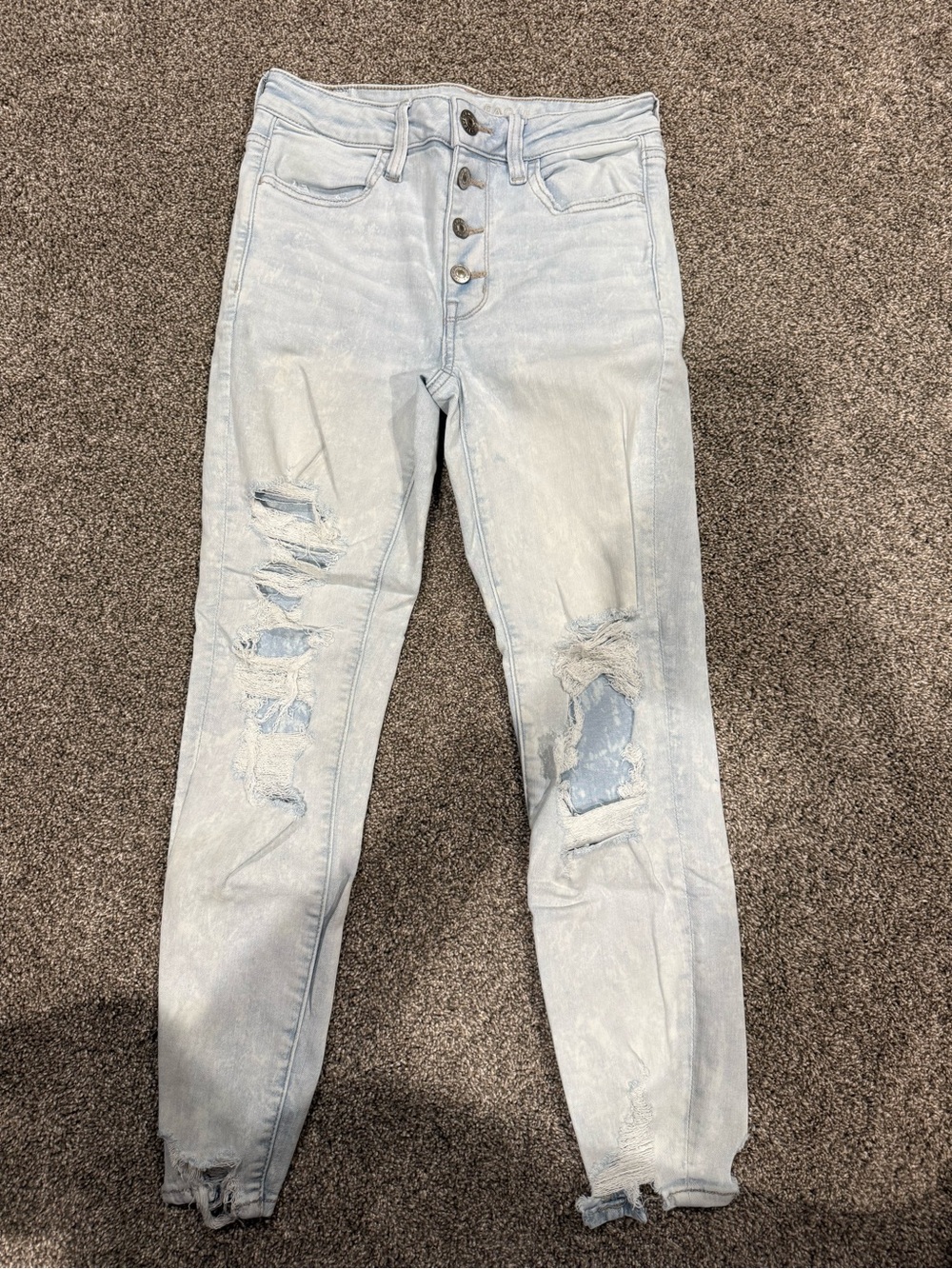 American Eagle Outfitters Light Blue Distressed Skinny Jeans